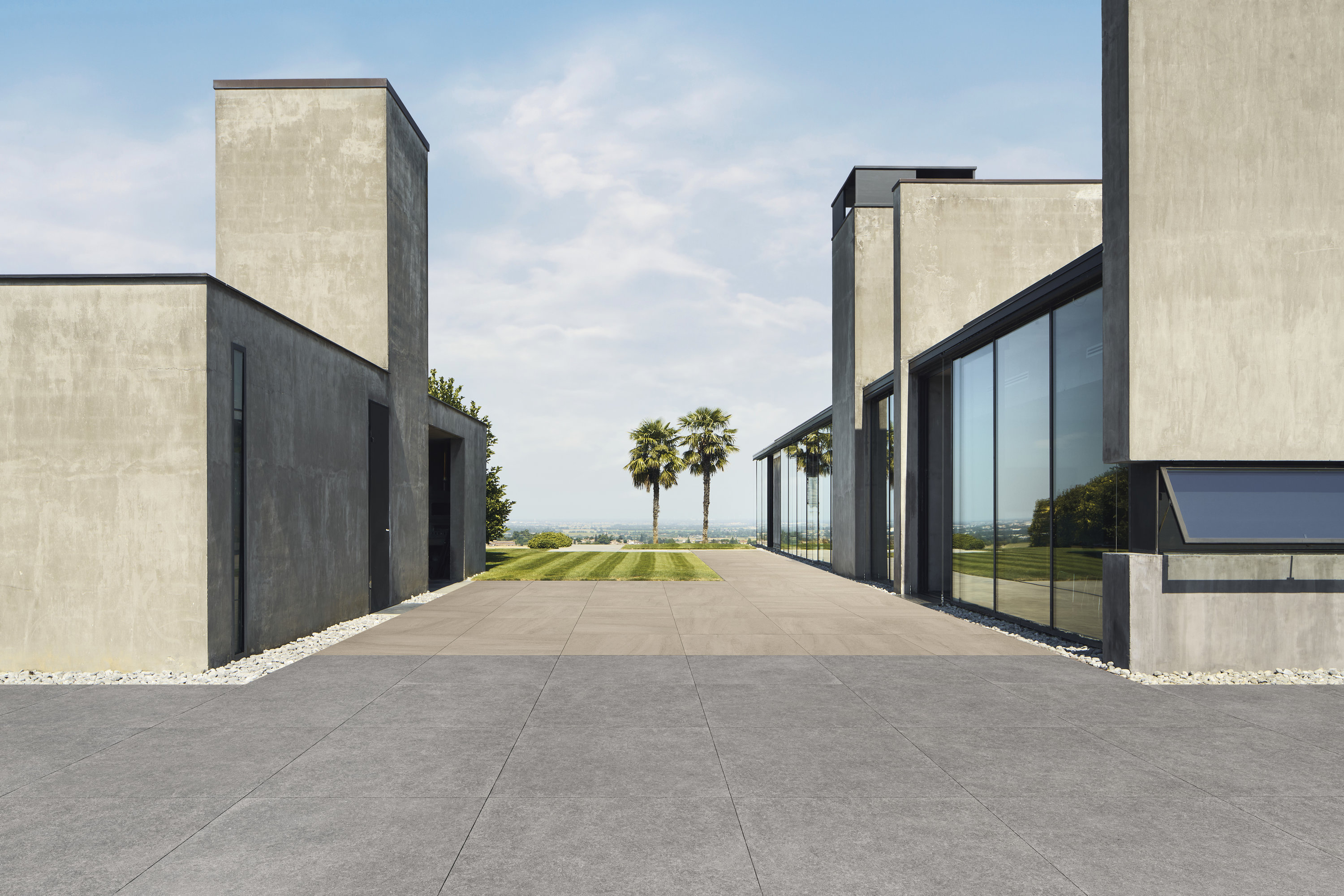 ROCHE BLEUE: Classy porcelain stoneware for unique spaces | Fiandre